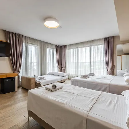 Antik Отель Дуррес